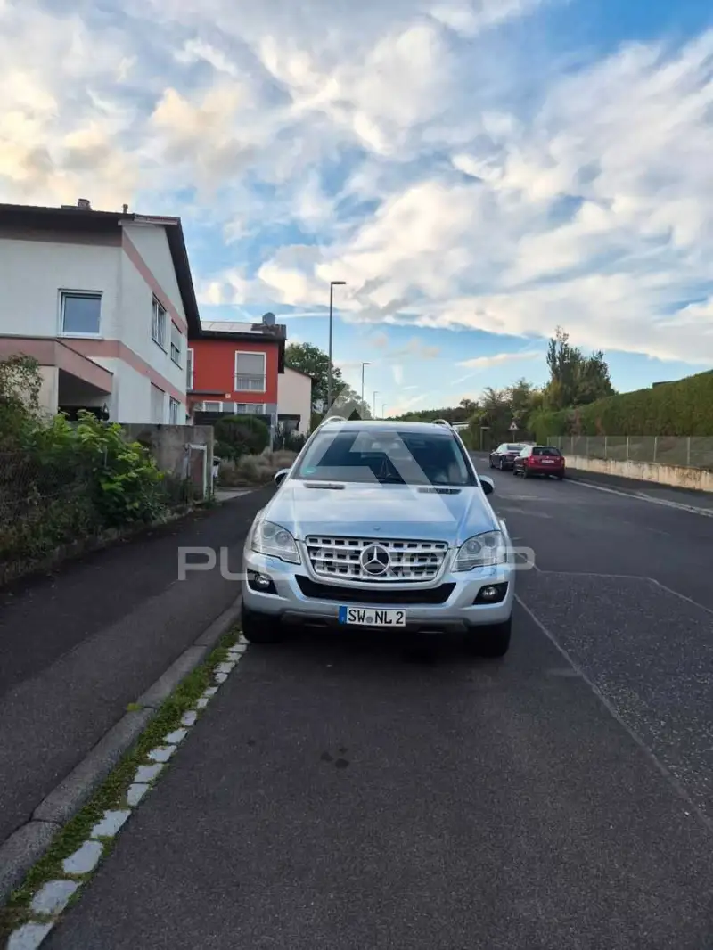 2008 Mercedes Benz ML 320