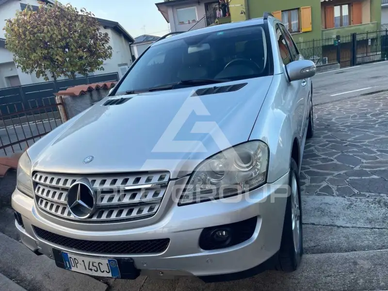 2008 Mercedes Benz ML 320