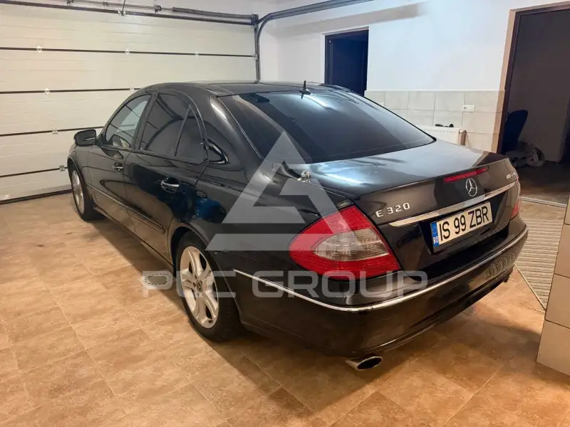 2008 Mercedes Benz E 320