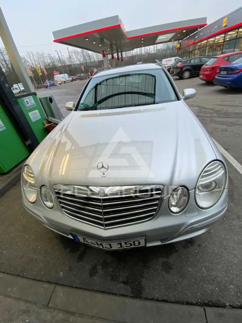 2008 Mercedes Benz E 320