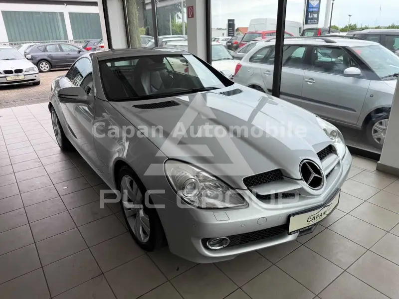 2008 Mercedes Benz SLK 200