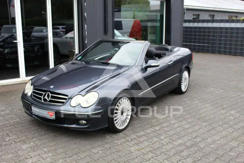 2008 Mercedes Benz CLK 200
