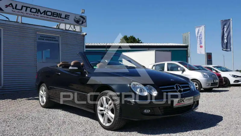2008 Mercedes Benz CLK 200