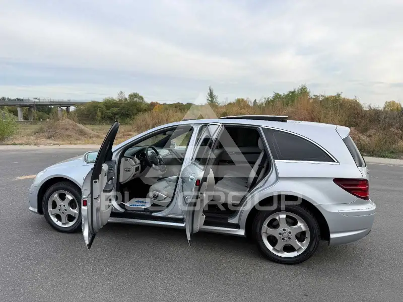 2008 Mercedes Benz R 320