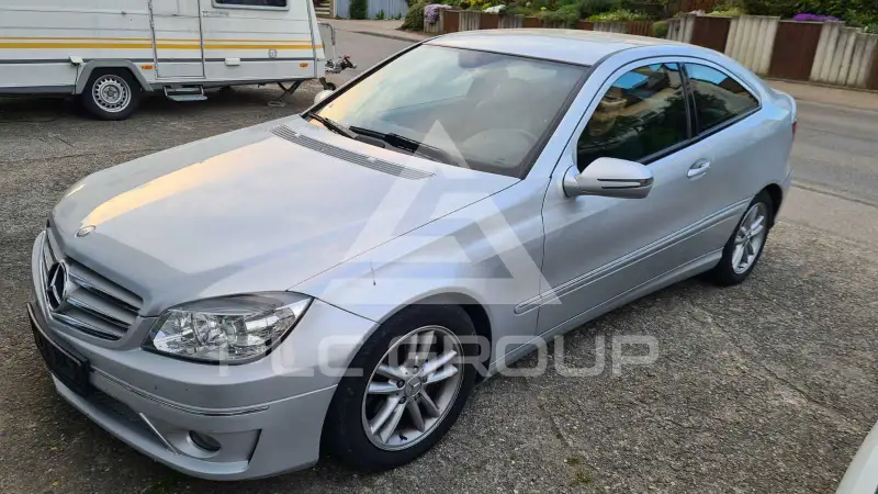 2008 Mercedes Benz 220
