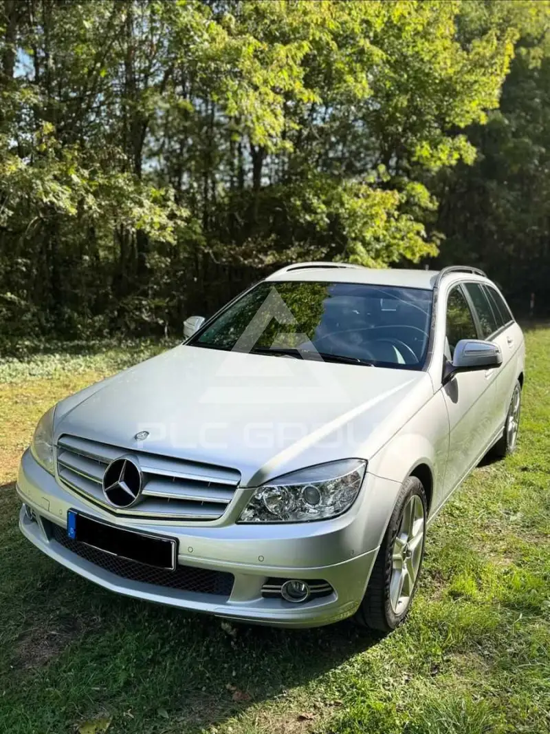 2008 Mercedes Benz 220