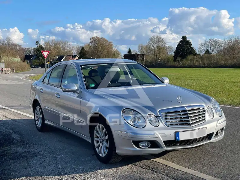 2008 Mercedes Benz E 200