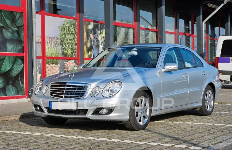 2008 Mercedes Benz E 200
