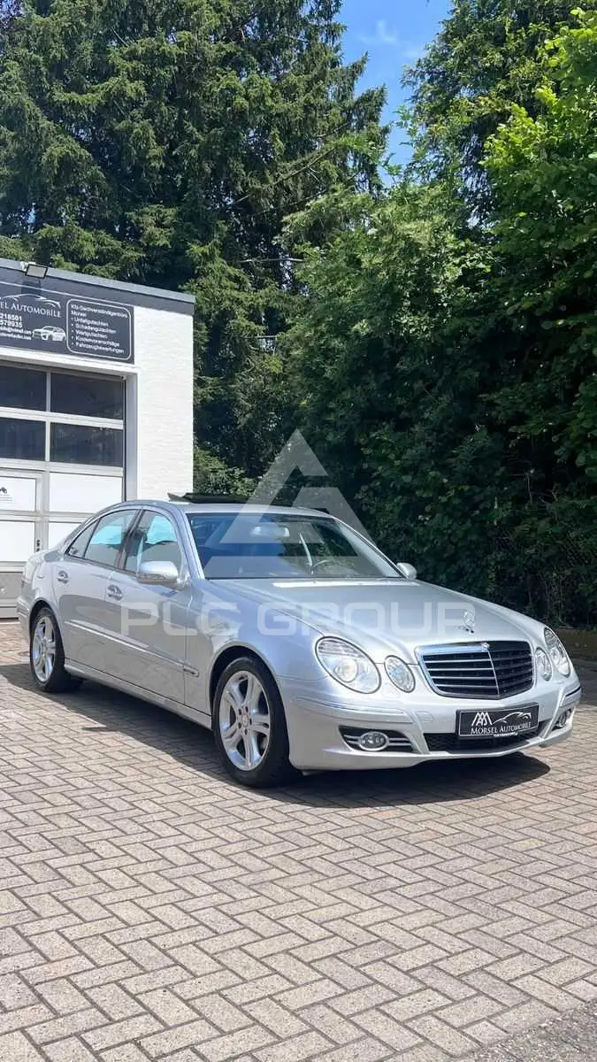 2008 Mercedes Benz E 200