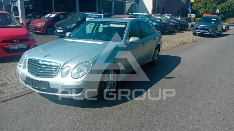 2008 Mercedes Benz E 200