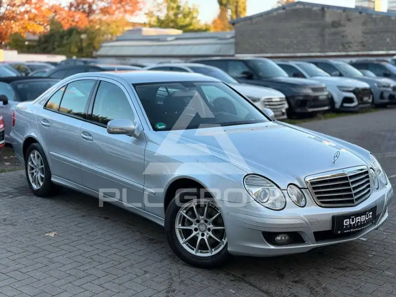 2008 Mercedes Benz E 200