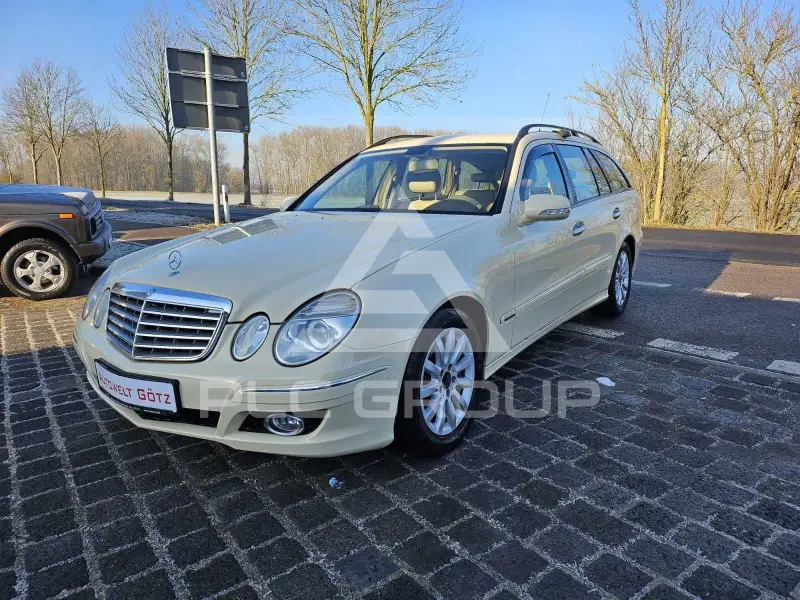2008 Mercedes Benz E 200