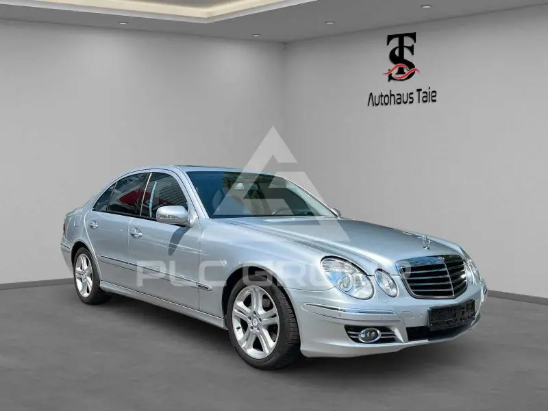 2008 Mercedes Benz E 200