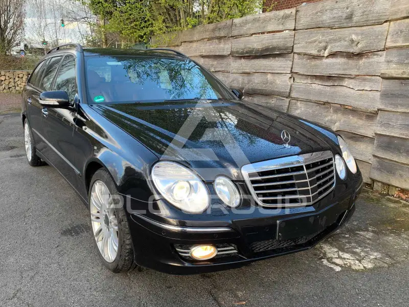 2008 Mercedes Benz E 200