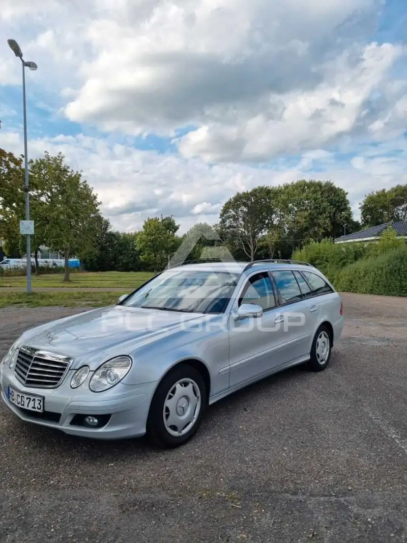 2008 Mercedes Benz E 200