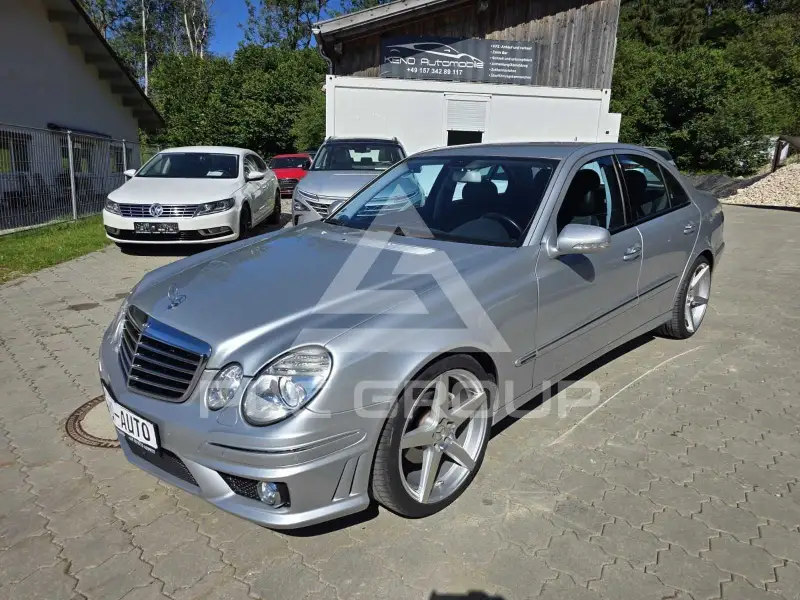 2008 Mercedes Benz E 200