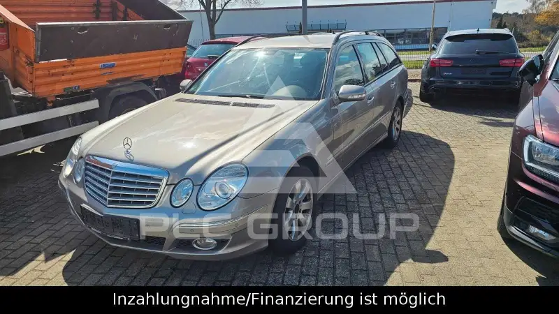 2008 Mercedes Benz E 200