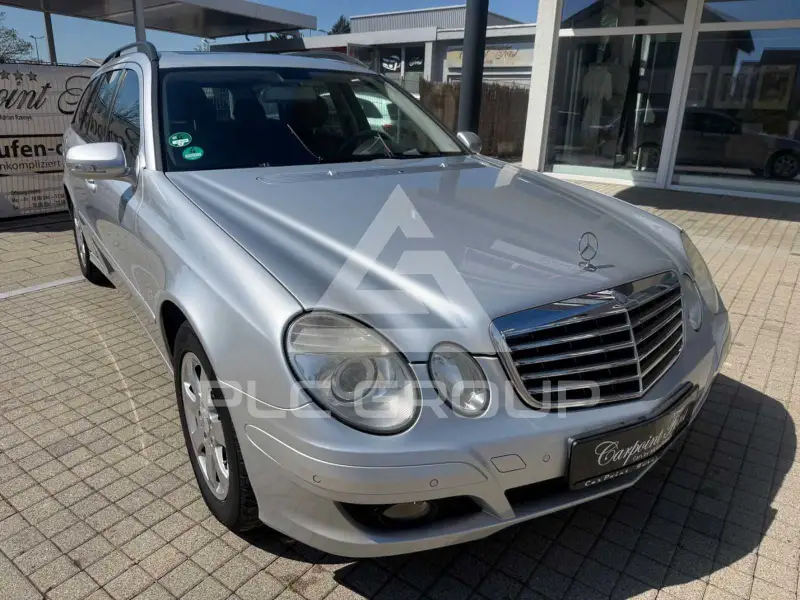 2008 Mercedes Benz E 200