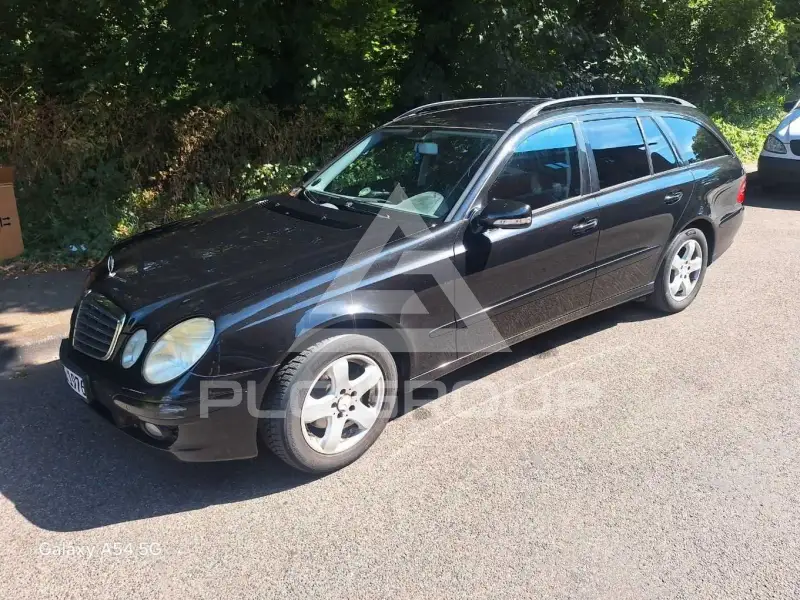 2008 Mercedes Benz E 220