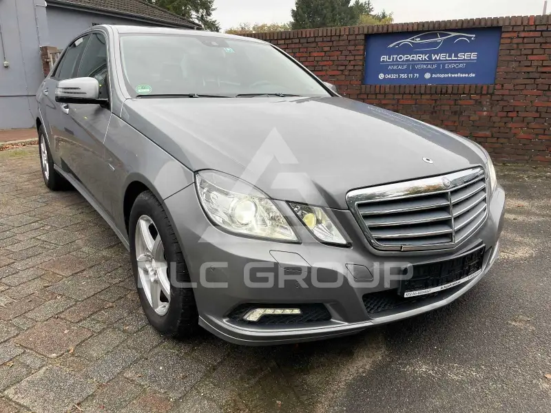 2008 Mercedes Benz E 220