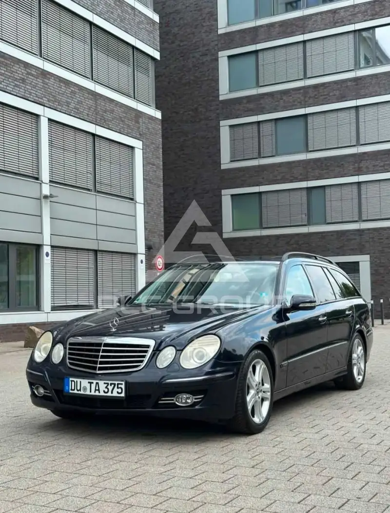 2008 Mercedes Benz E 220