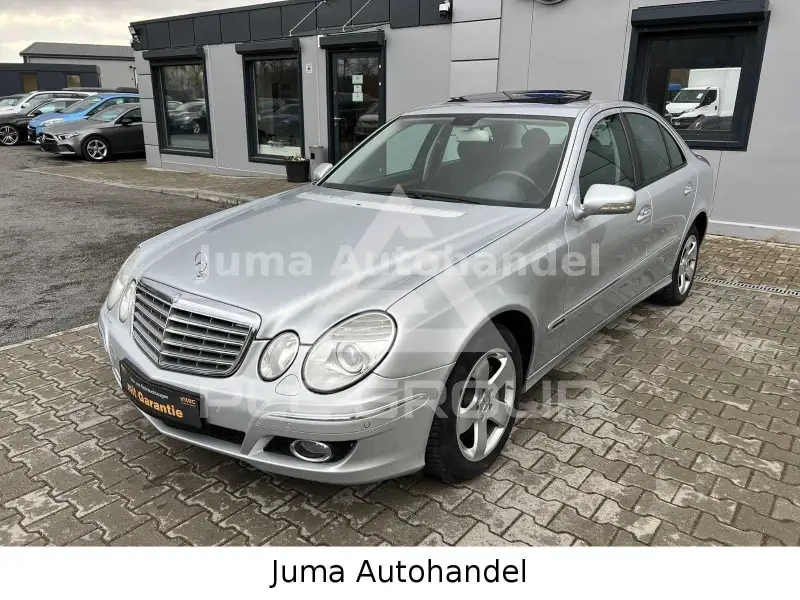 2008 Mercedes Benz E 220