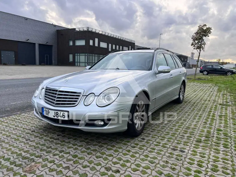 2008 Mercedes Benz E 220