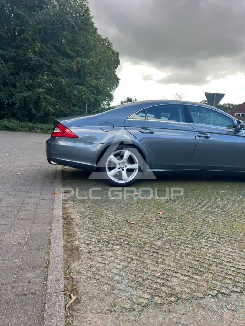 2008 Mercedes Benz CLS 320