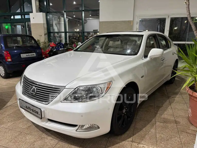2008 Lexus LS460