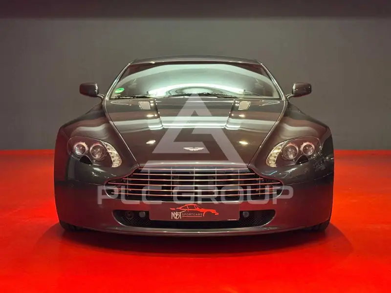 2008 Aston Martin V8