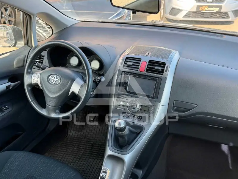 2008 Toyota AURIS