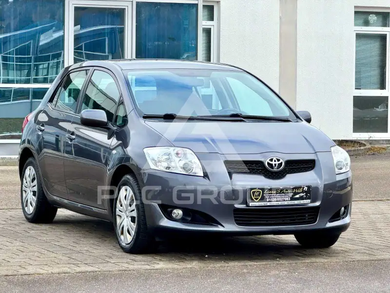 2008 Toyota AURIS
