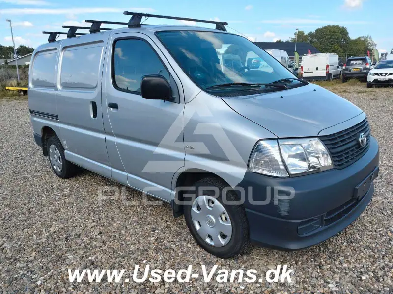 2008 Toyota Hiace