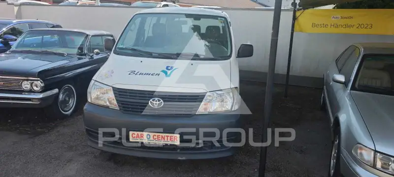 2008 Toyota Hiace