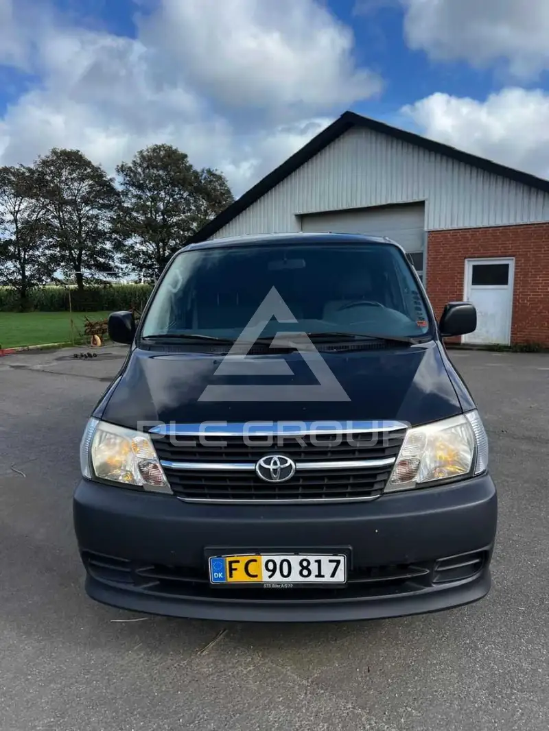 2008 Toyota Hiace