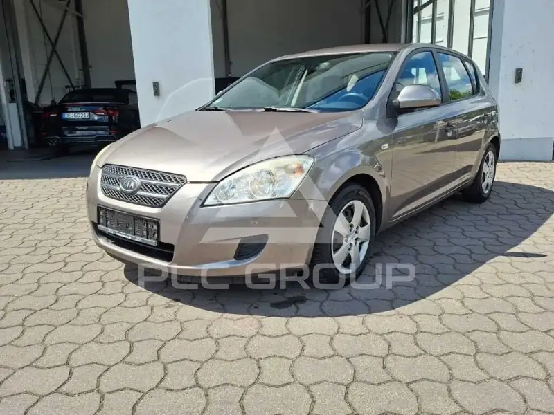 2008 KIA Unknown