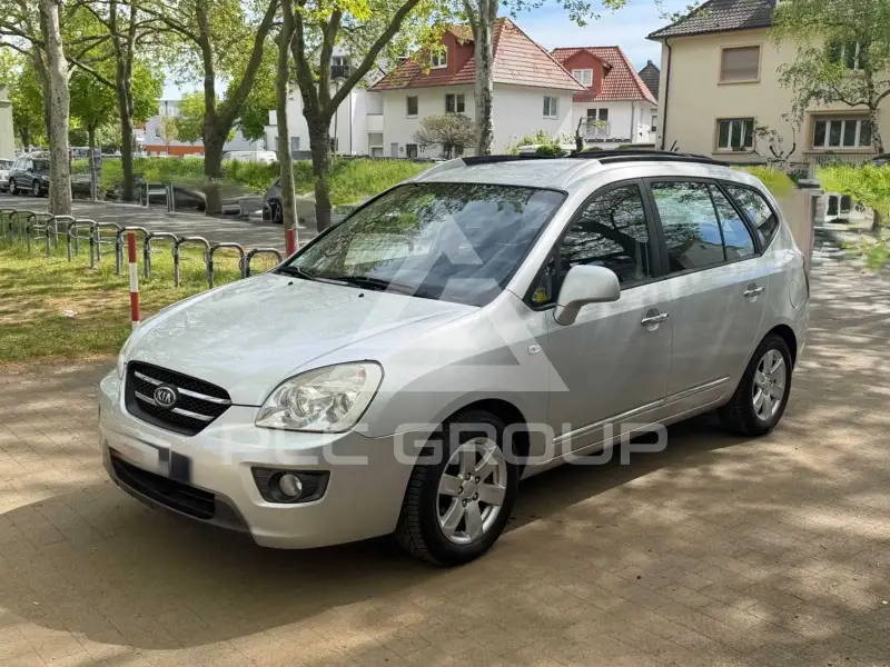 2008 KIA Carens