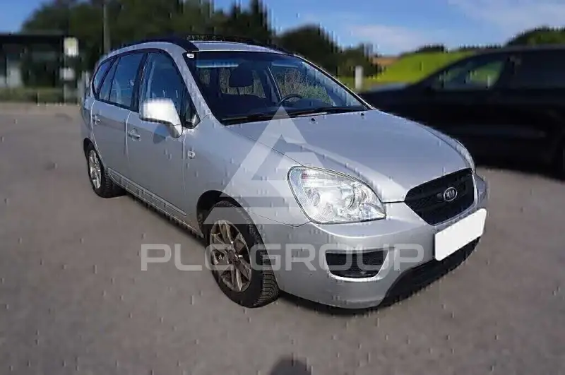 2008 KIA Carens