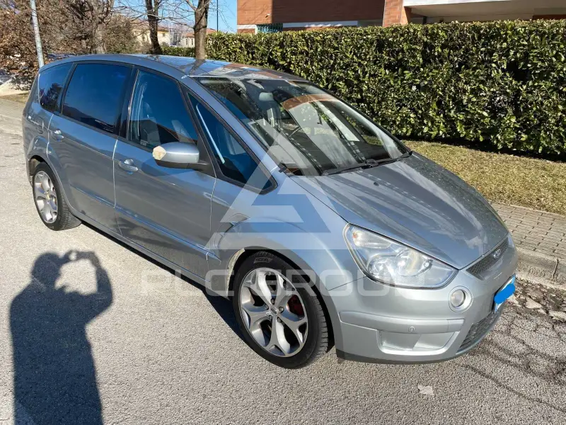 2008 Ford S-Max