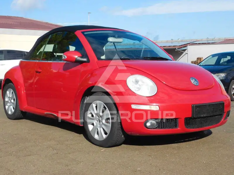 2008 Volkswagen BEETLE