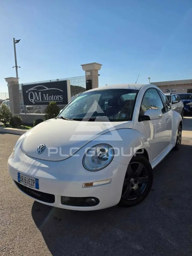 2008 Volkswagen BEETLE