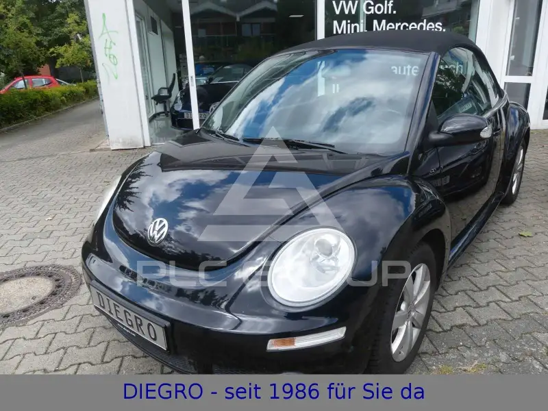 2008 Volkswagen BEETLE