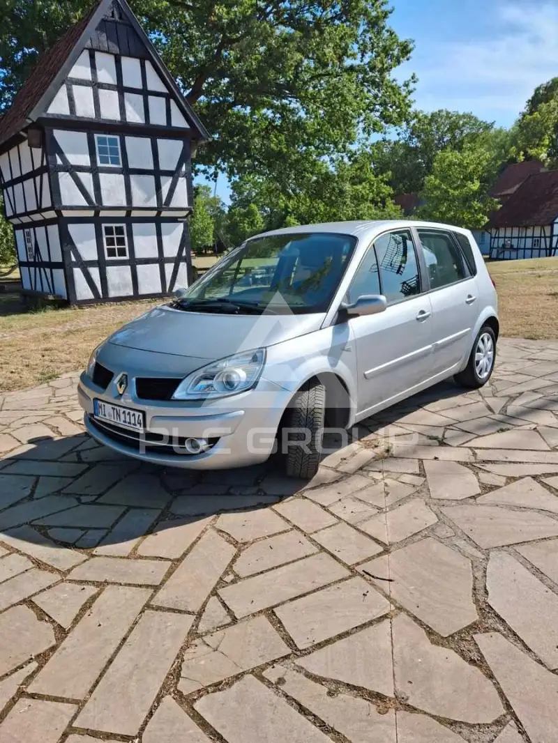 2008 Renault Scenic
