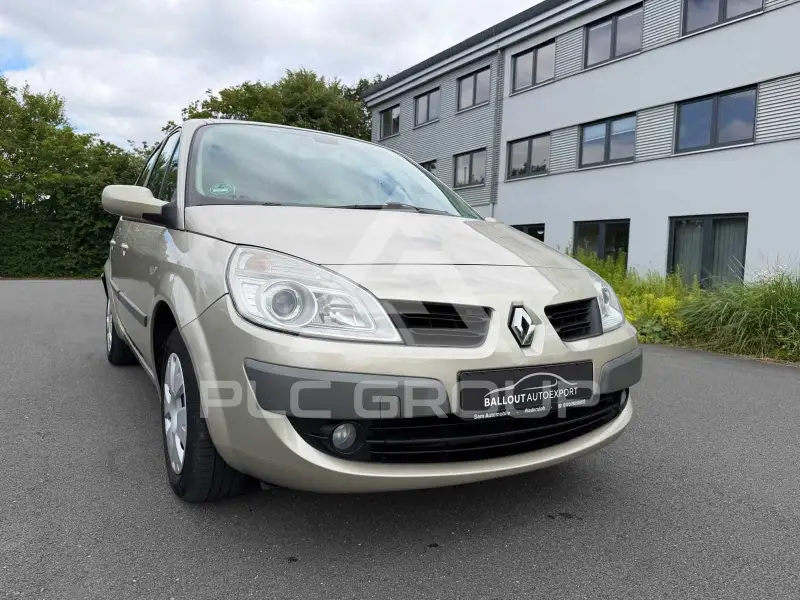 2008 Renault Scenic