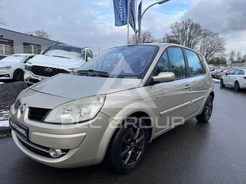 2008 Renault Scenic