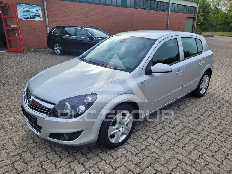 2008 Opel Astra