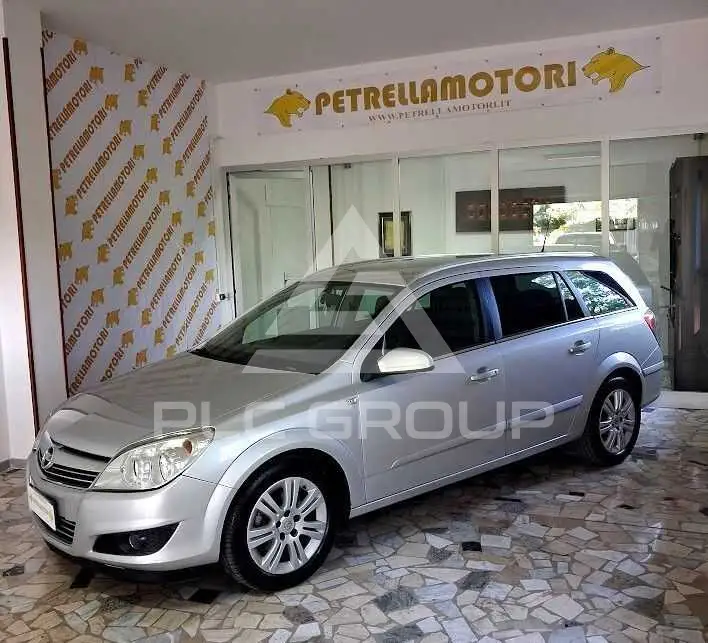 2008 Opel Astra