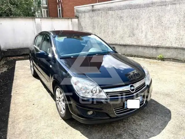 2008 Opel Astra
