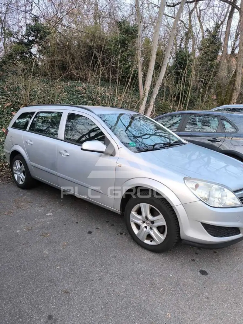 2008 Opel Astra