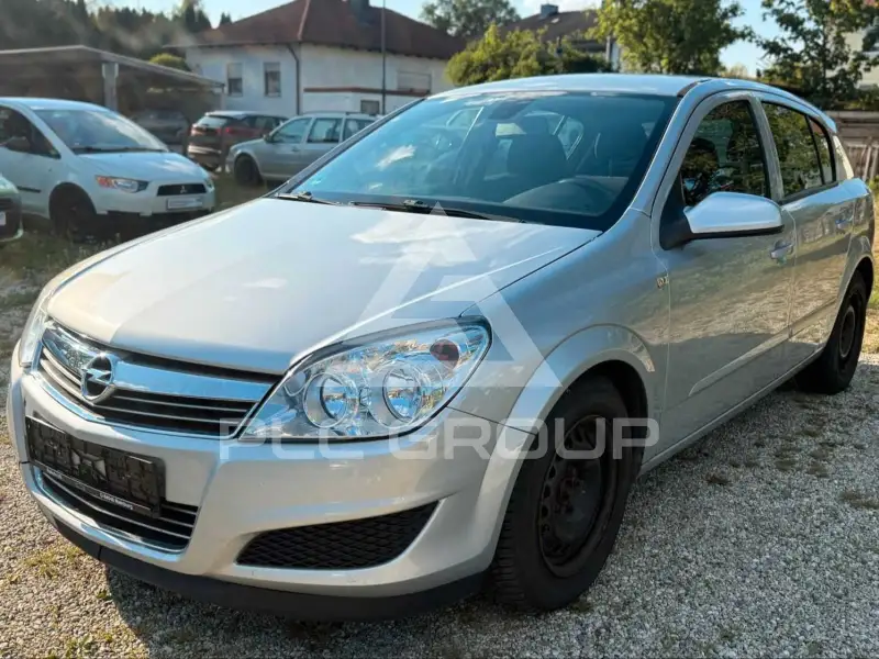 2008 Opel Astra